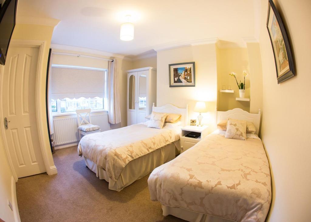 Shantalla Lodge Bed And Breakfast แซนทรี ห้อง รูปภาพ