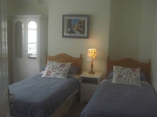 Shantalla Lodge Bed And Breakfast แซนทรี ภายนอก รูปภาพ