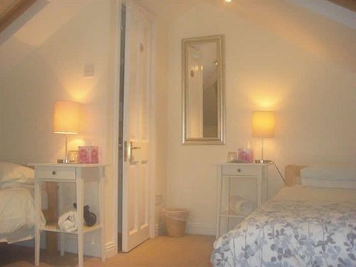 Shantalla Lodge Bed And Breakfast แซนทรี ภายนอก รูปภาพ